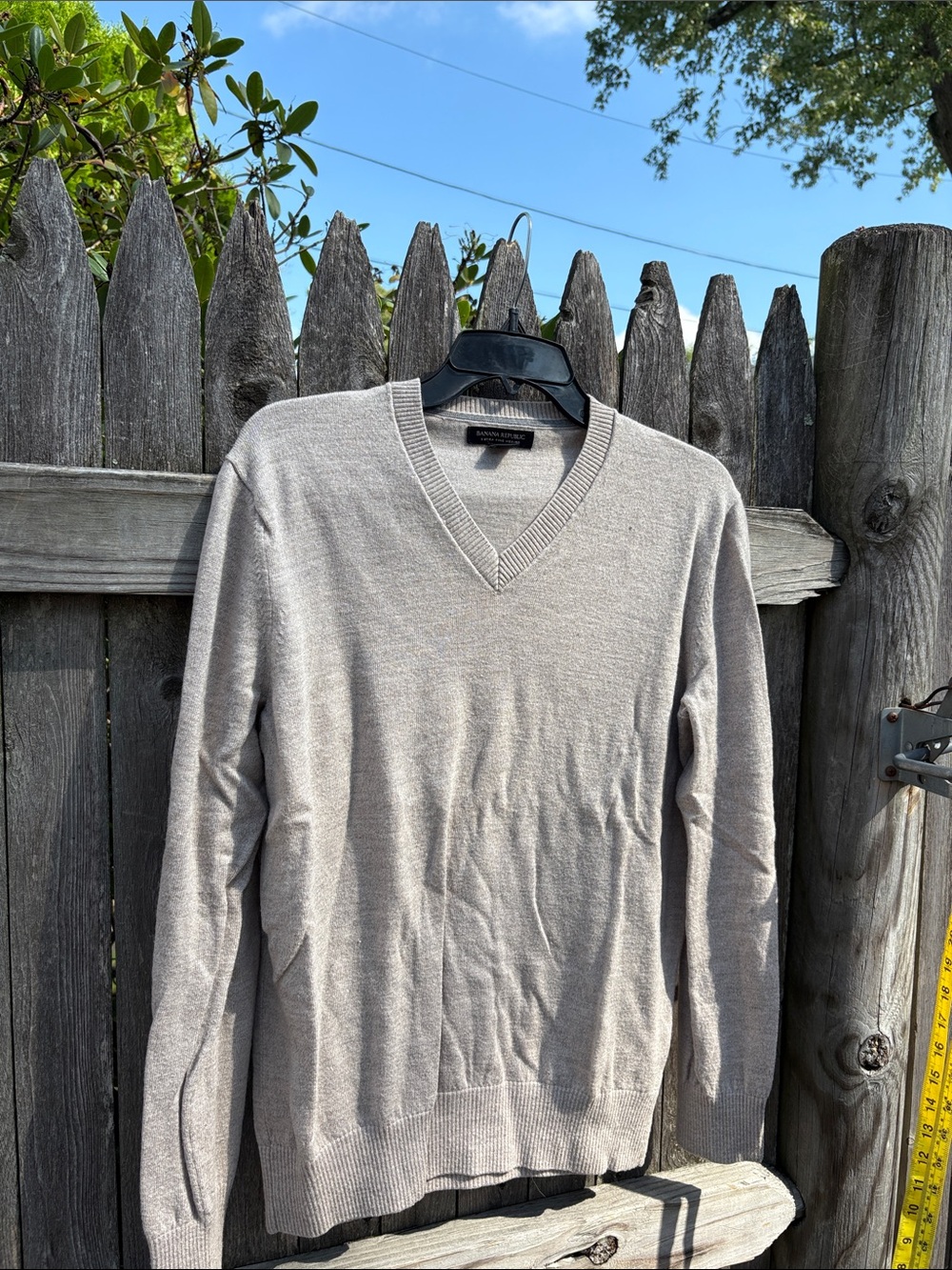 Banana Republic (“medium”) light oatmeal merino sweater.